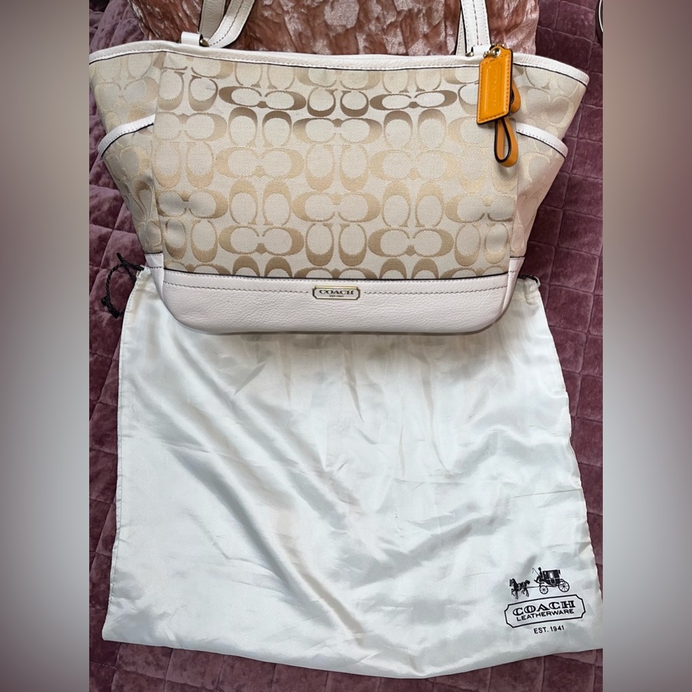 Coach Park Signature Cream and White Bag with side pockets and dust bag